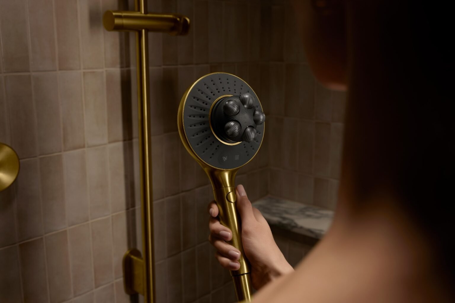 Kohler eleva o “spa em casa” com a ducha de mão SpaViva