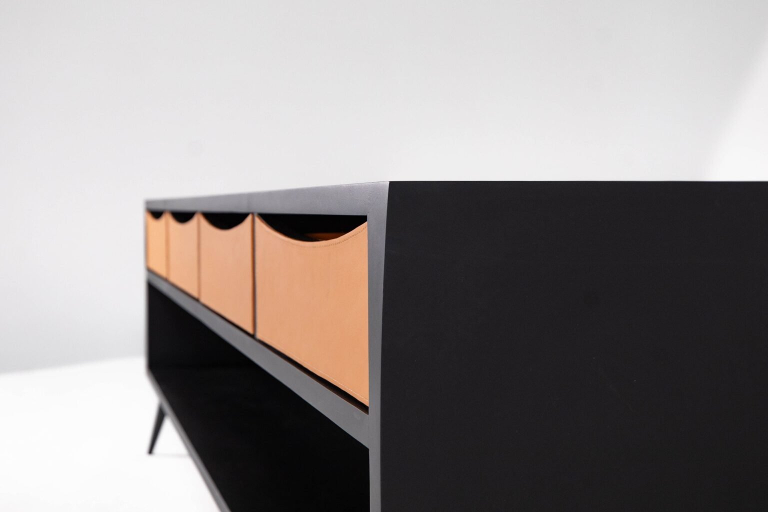 +55design estreia collab com Sig Bergamin e Murilo Lomas